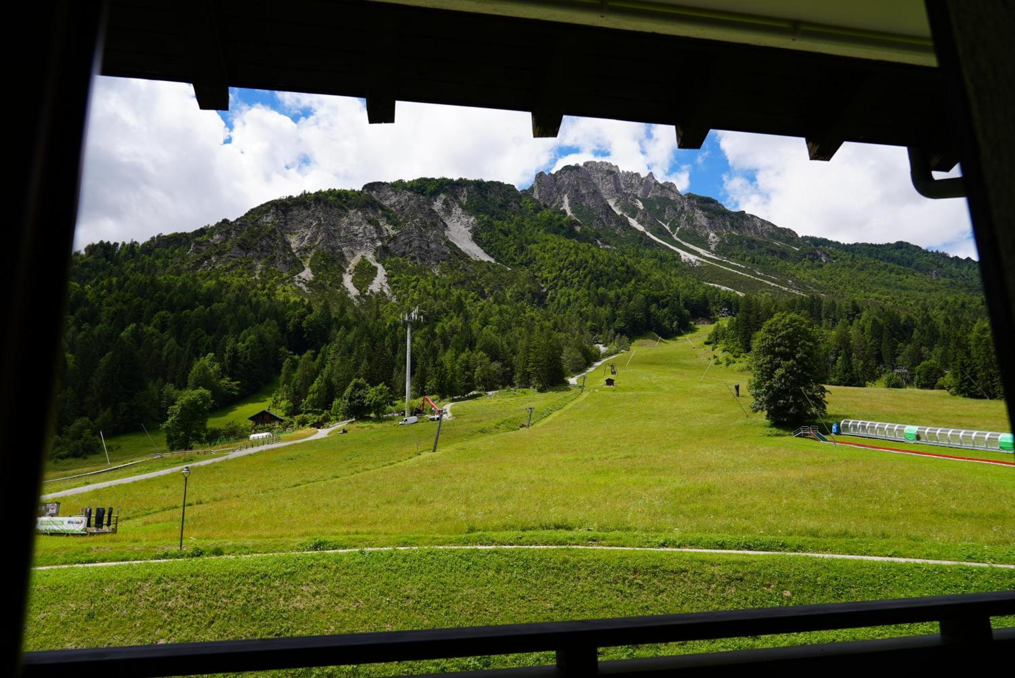 Hotel Davost Forni di Sopra Exterior foto